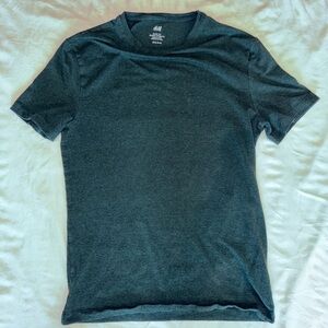 H&M Forest Green Short Sleeve Tee Classic Crew Neck